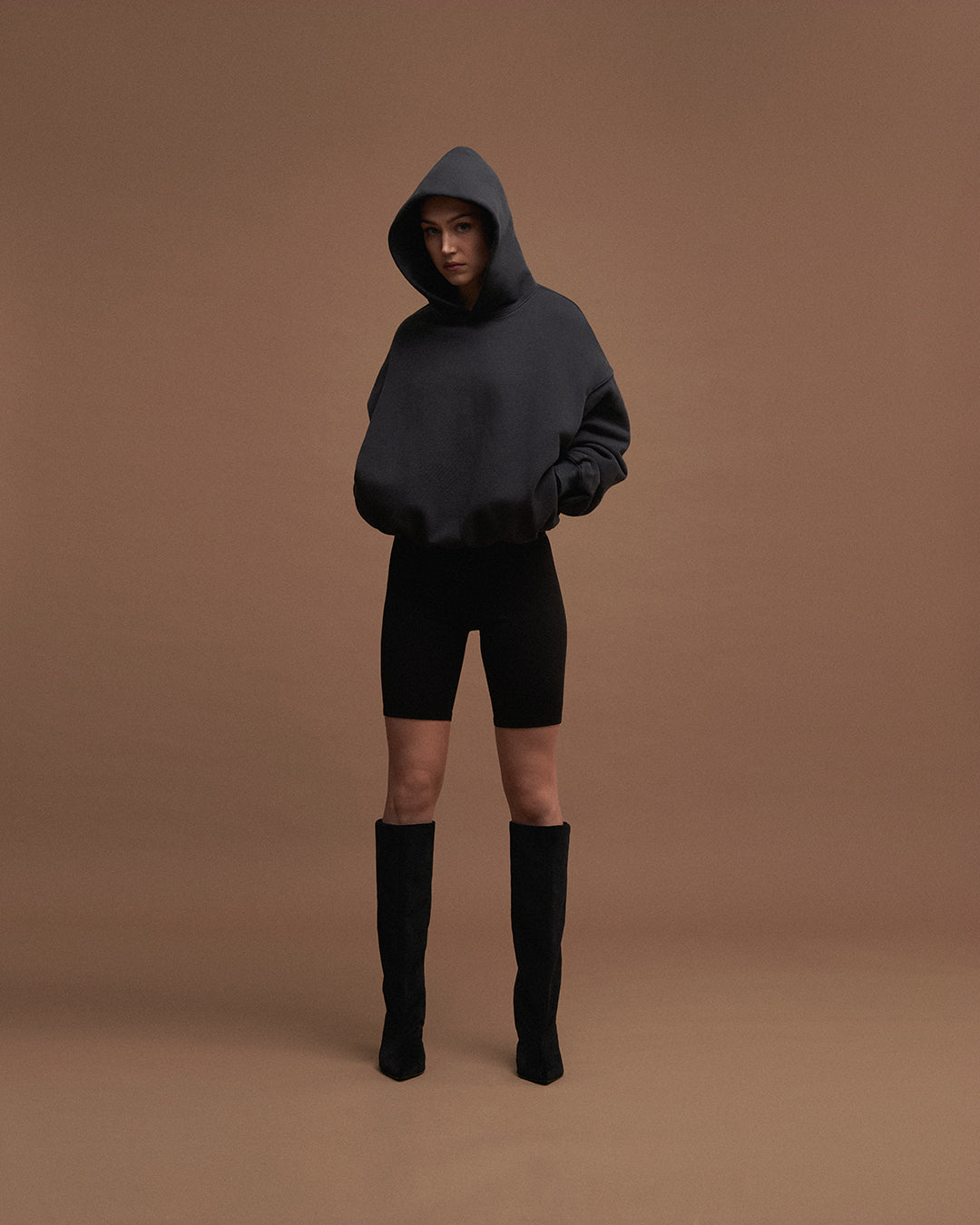 THE PERFECT HOODIE - SUNFADED ANTHRACITE