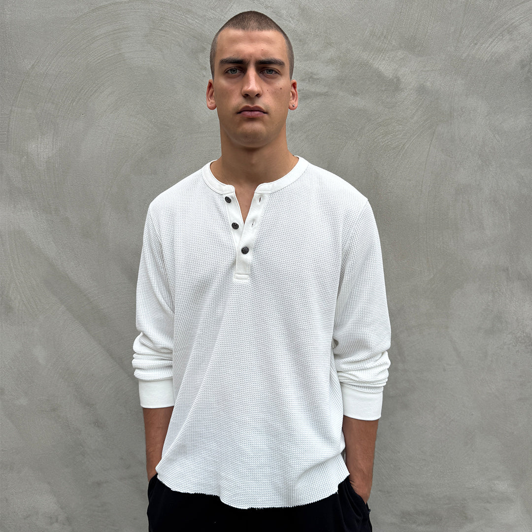 WAFFLE KNIT HENLEY - DOVE WHITE